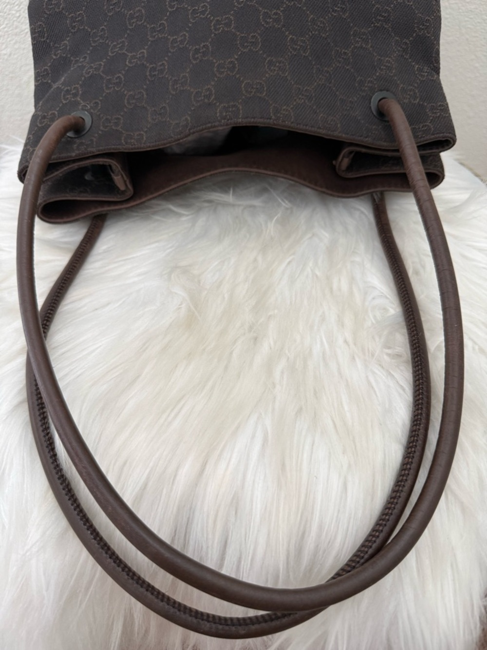 GUCCI GG Monogram Brown Canvas Tote Bag - Picture 5 of 14